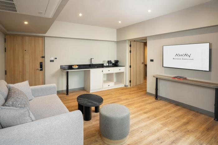 away bangkok sukhumvit