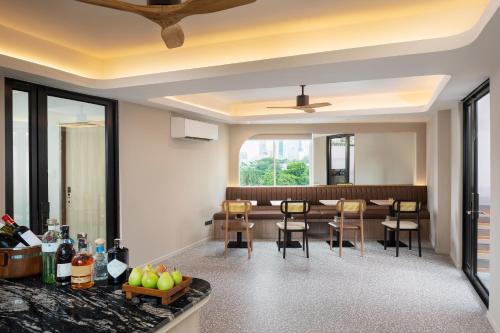 away bangkok sukhumvit