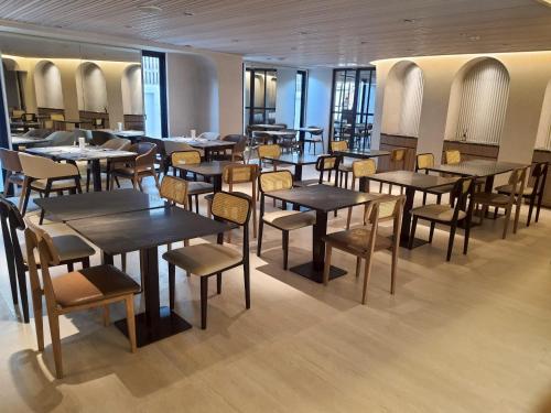 away bangkok sukhumvit