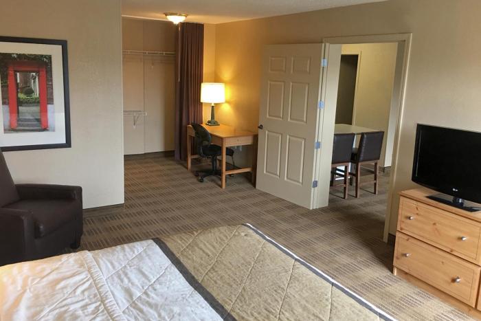extended stay america suites cleveland airport north olmsted