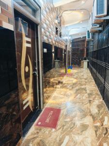 Hotel Samiksha Inn,,2 star