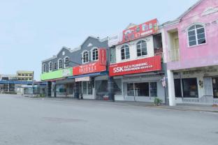 song 99 hotel
