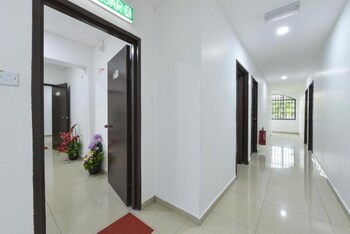 Song 99 Hotel,,2 star