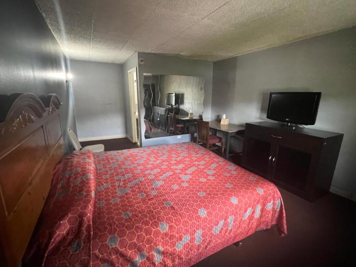 capital o empire motel chicago i 94