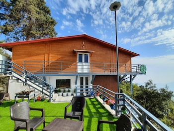 The Urban Escape,,3 star