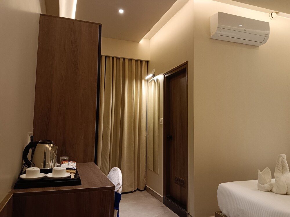 hotel muthahalli grand