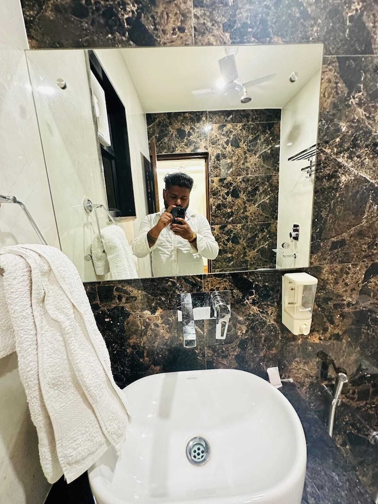 chandan palace