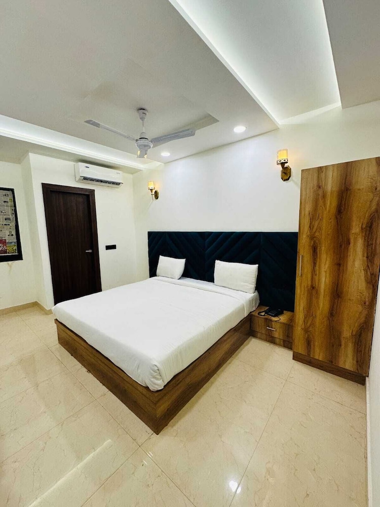 chandan palace