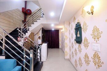 hotel akash inn hotel near taj mahal