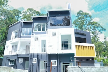 la flora gemstone resorts