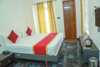 la flora gemstone resorts