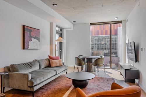 sentral sol modern