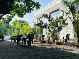 Auro De Besha Resort,,2 star