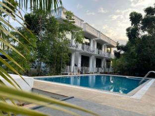 auro de besha resort