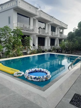 auro de besha resort