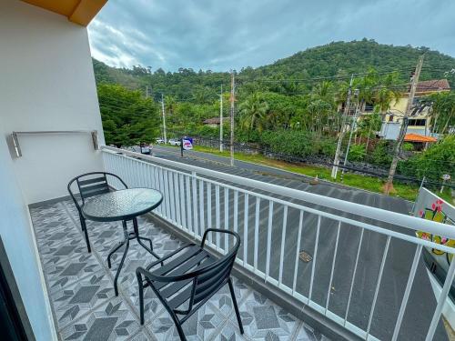 smile boutique at saiyuan