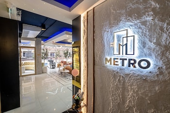 Metro Hotel Phahonyothin 35,,2 star