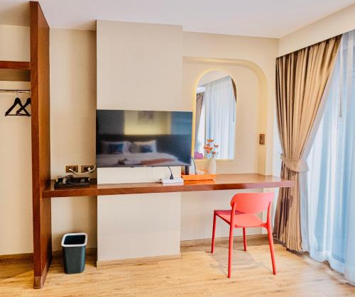 metro hotel phahonyothin 35