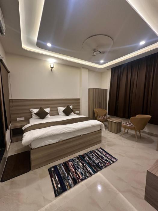 hotel vrinda shridhar