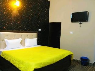 ez stayz by vilaasitaa