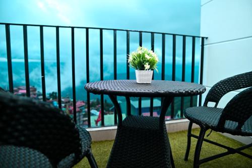 hotel pine crest inn