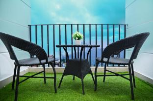 hotel pine crest inn