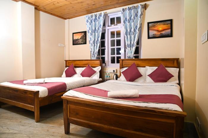 hotel pine crest inn