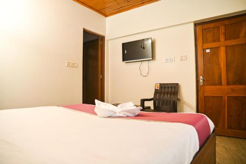 hotel pine crest inn