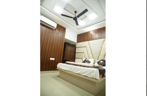 hotel mero vrindavan