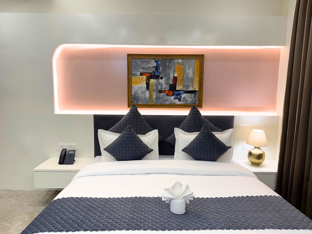 nuris nest and notch