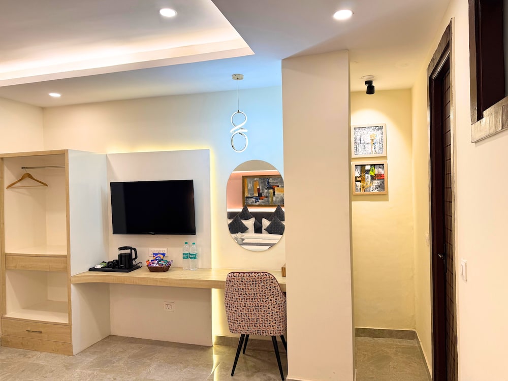 nuris nest and notch