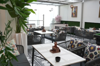 nuris nest and notch