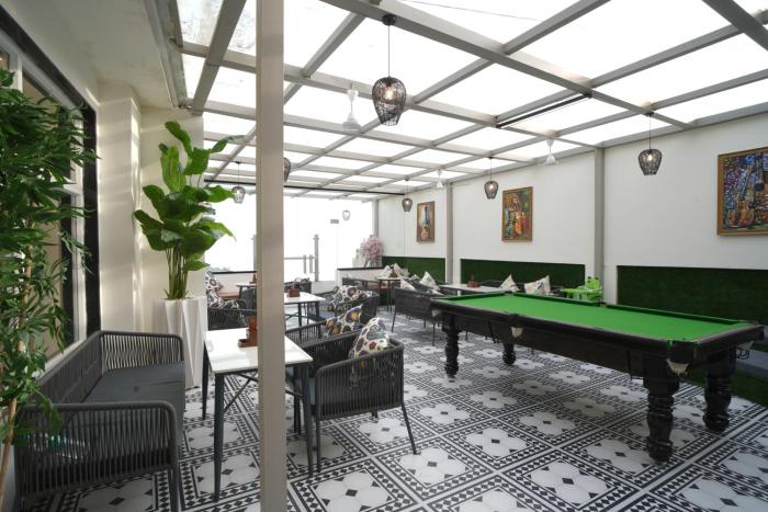 nuris nest and notch