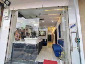 Hotel Shivganga,,2 star