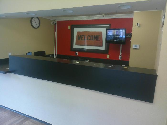 hometowne studios by red roof chantilly
