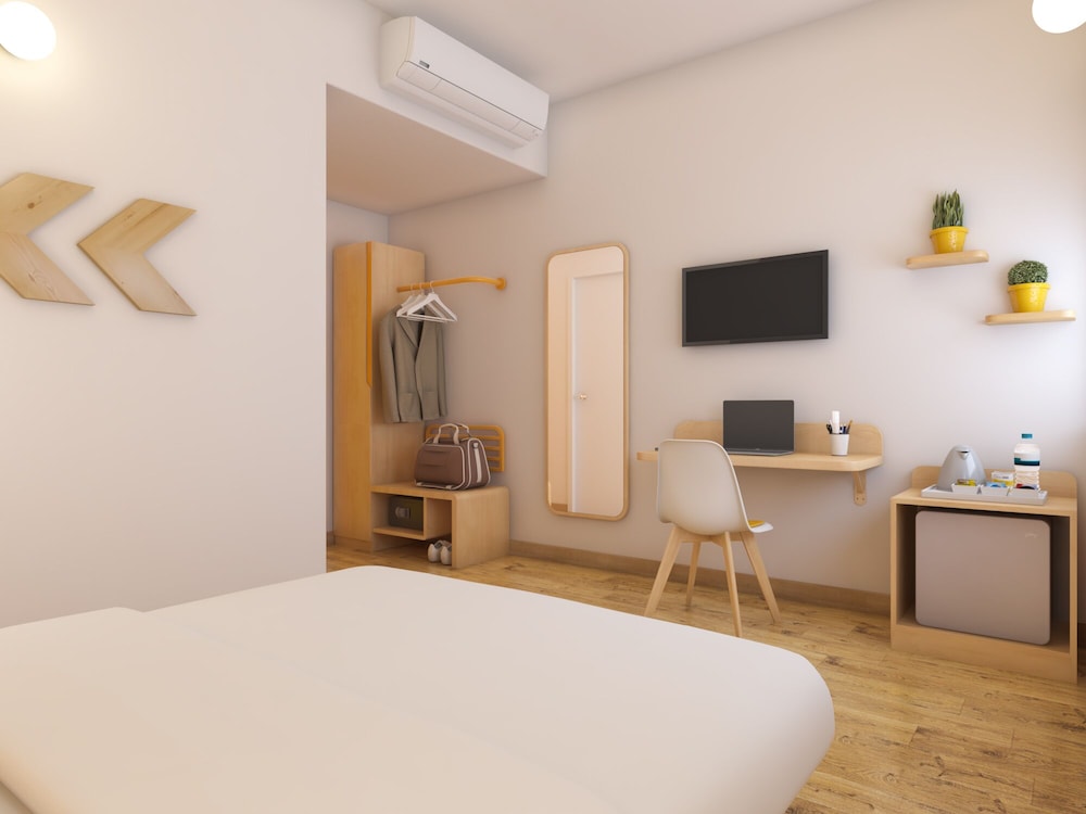 bloom hotel whitefield