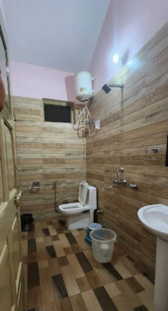 chakrata hills resort