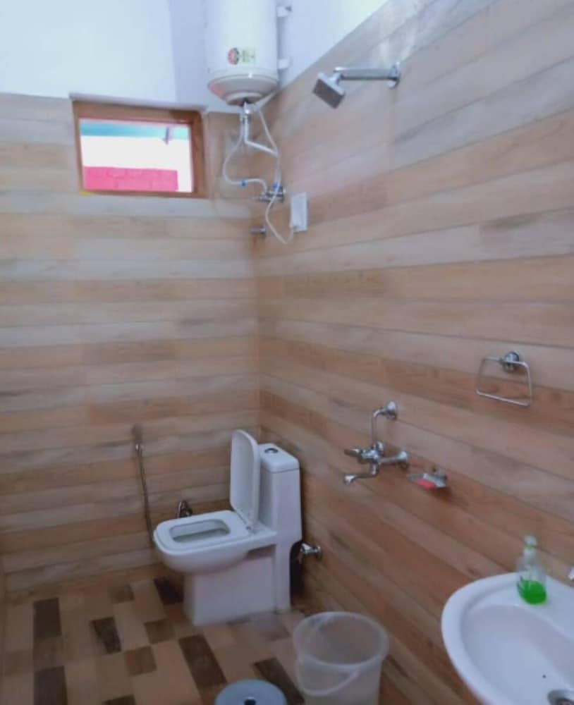 chakrata hills resort