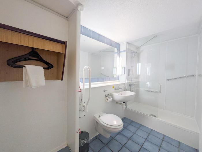 the beacon hotel part of ag collection