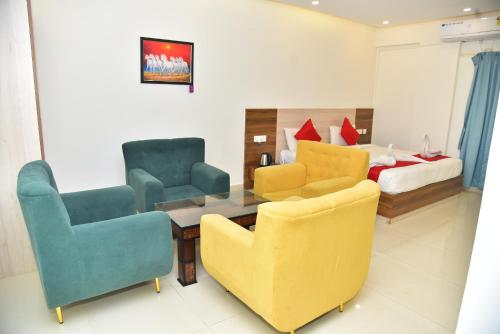 vrb hotel and restaurant