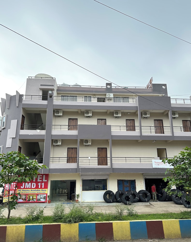 hotel jmd 11