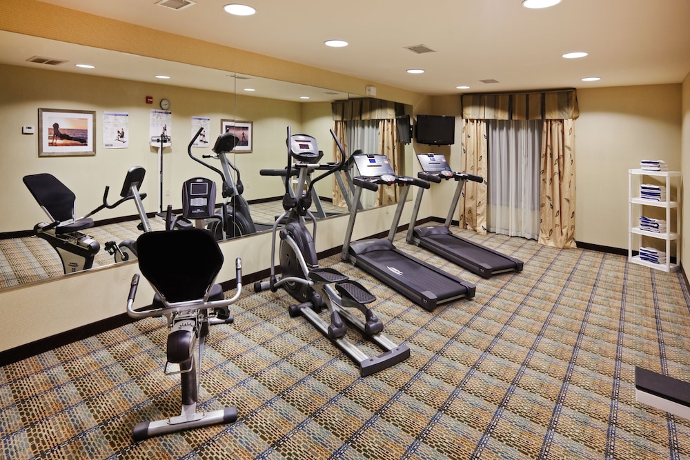 holiday inn express hotel and suites okmulgee by ihg
