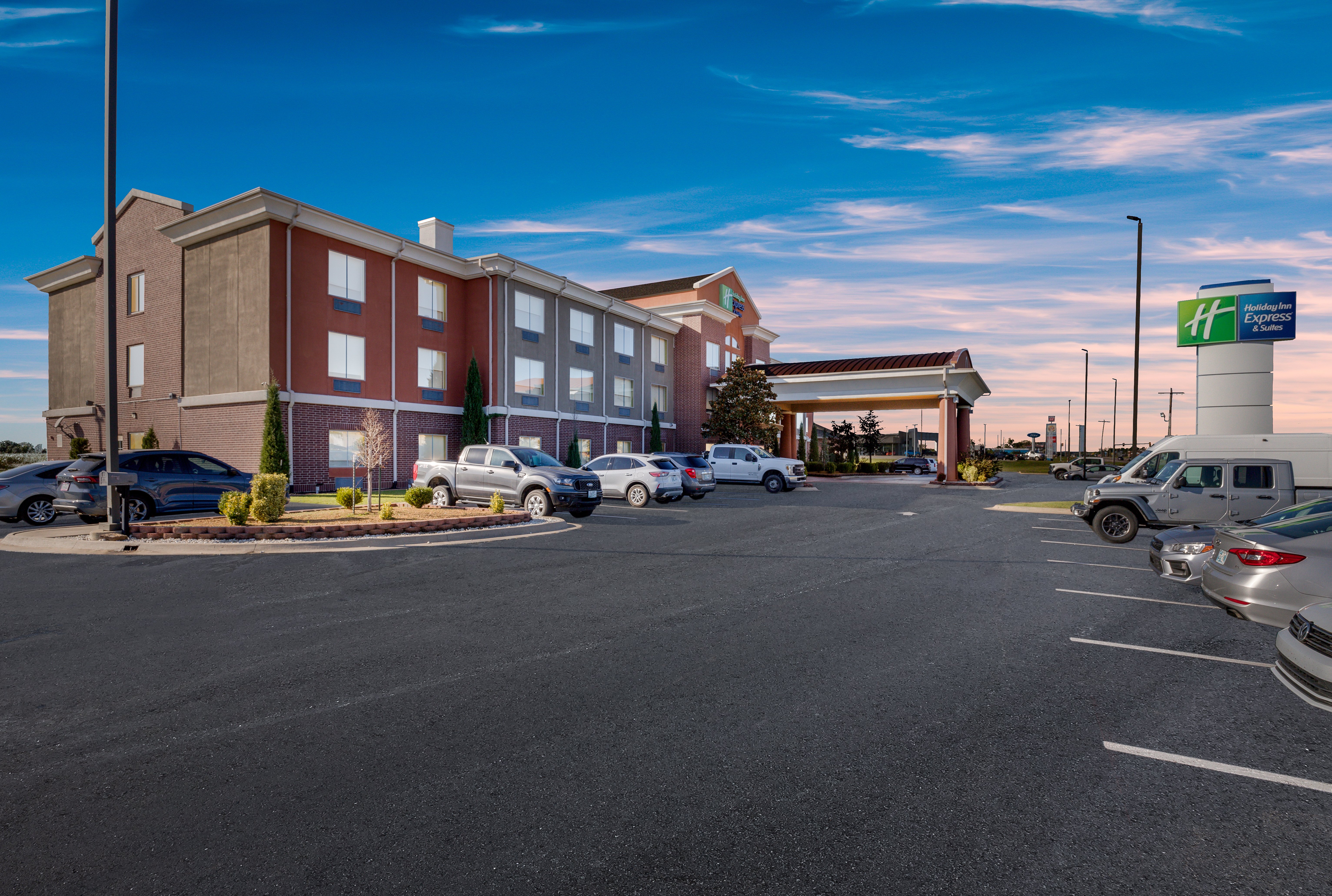 holiday inn express hotel and suites okmulgee by ihg