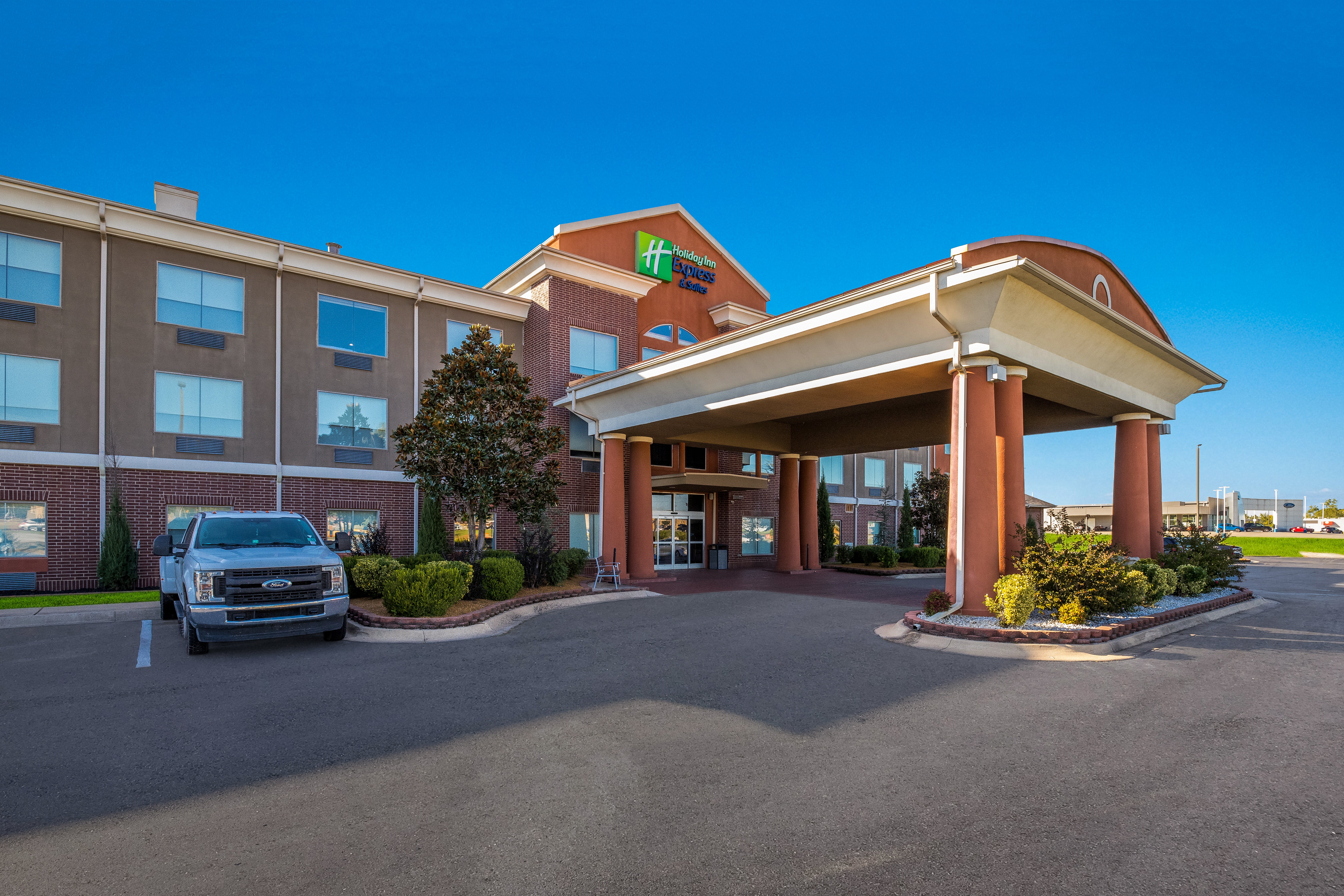 holiday inn express hotel and suites okmulgee by ihg