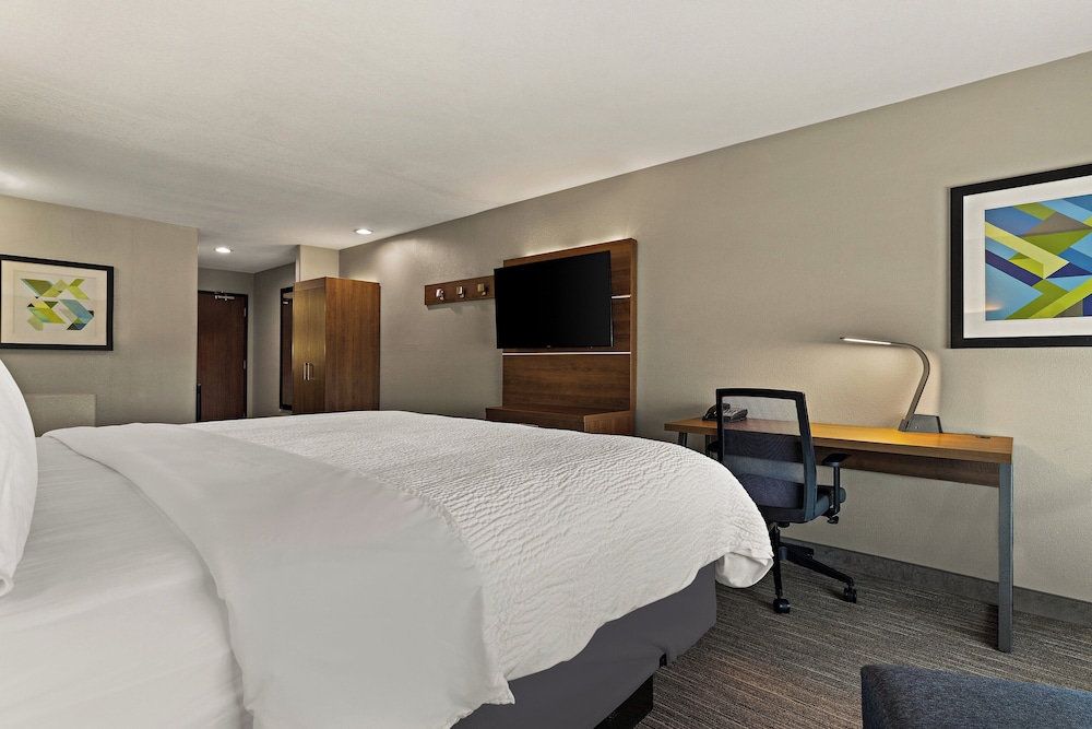 holiday inn express hotel and suites okmulgee by ihg
