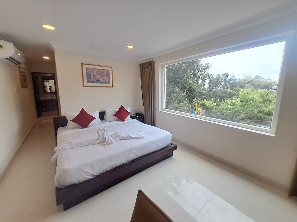 amber hotel nungambakkam