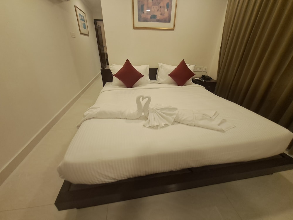 amber hotel nungambakkam