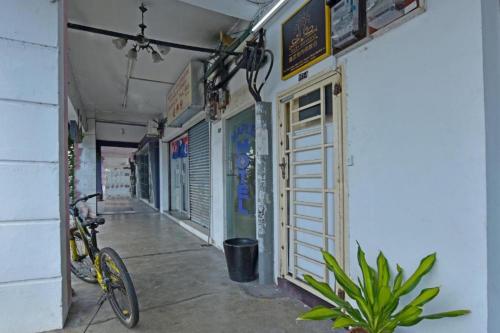 maple hotel skudai