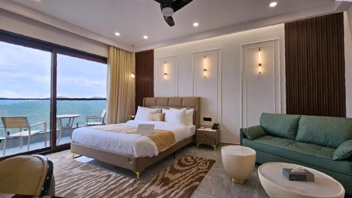 clarissa resort mukteshwar