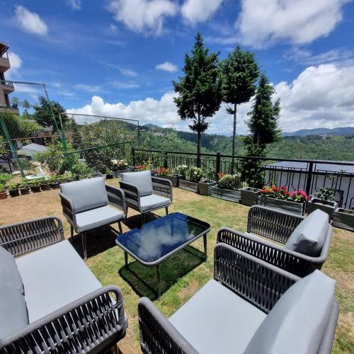 clarissa resort mukteshwar